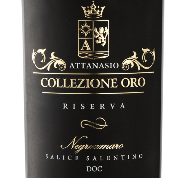 etichetta vino nera 624x600 Design etichetta Collezione Oro   Cantina Attanasio
