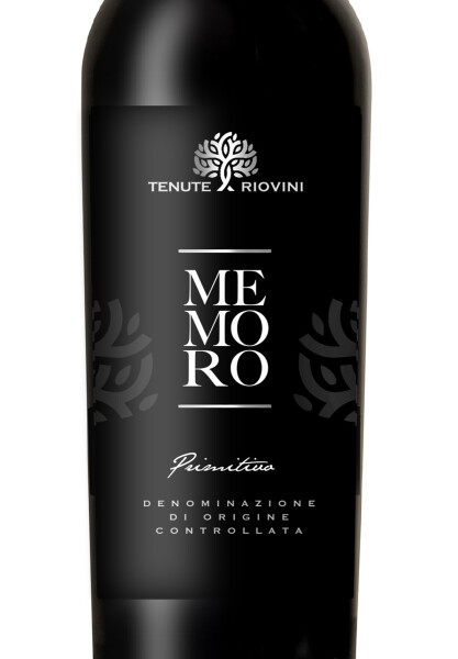 etichetta primitivo 417x600 Design etichette vino   Tenute Riovini