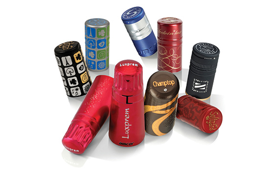 Damiano Misciali - Grafica Etichette vino e olio - grafica cataloghi, progettazione depliant, packaging, loghi | Capsule per bottiglia e l'estetica